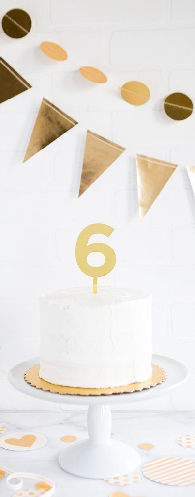 Gold Acrylic Cake Topper Numbers 0 thru 9 (1 Piece)