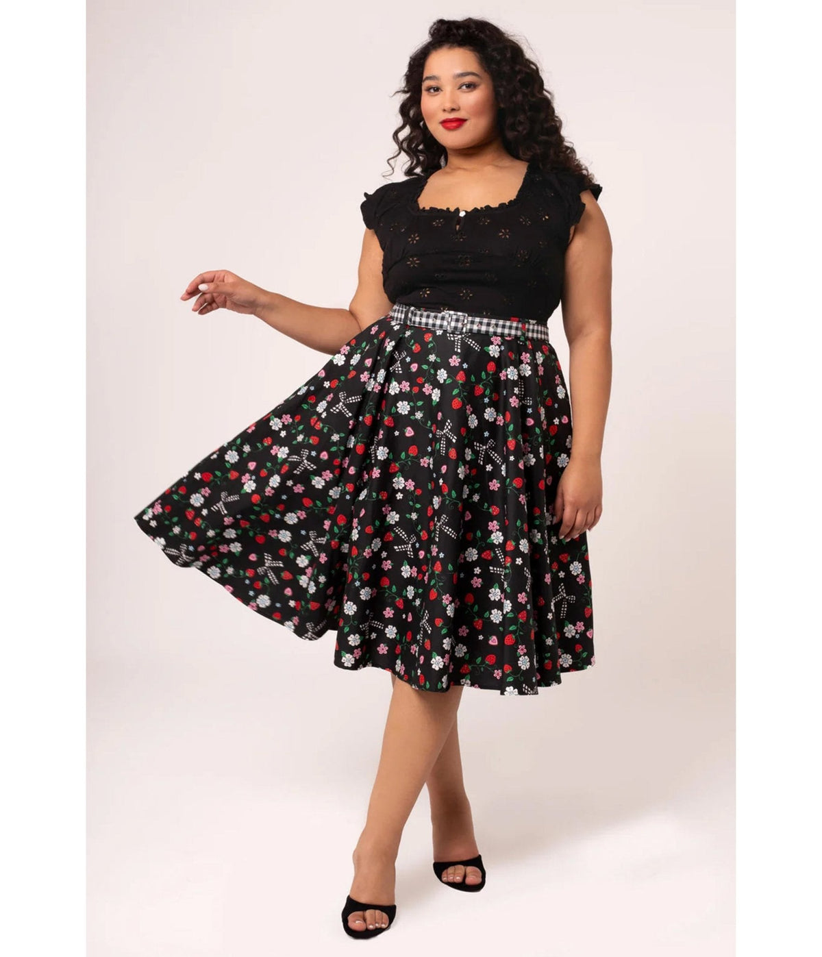 Hell Bunny Plus Size Black Floral Isobel Swing Skirt