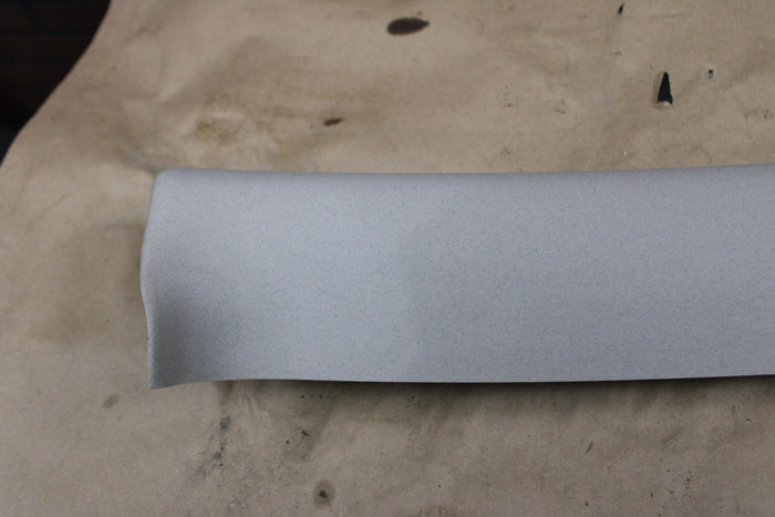 05-10 Chrysler 300 Passenger RH Front A-Pillar Trim Panel OEM 0UM03BDXAE