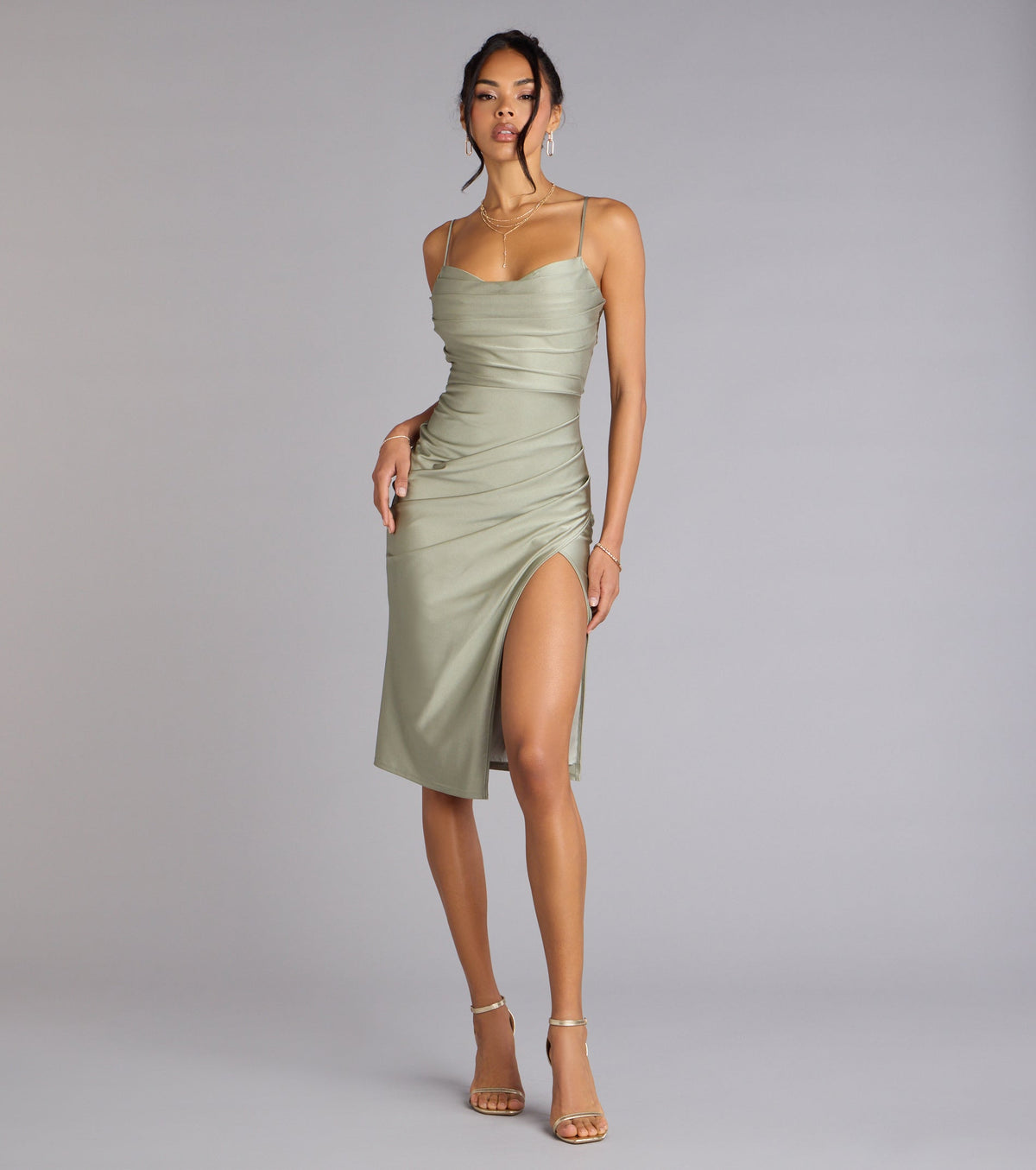Chic Hourglass Lace-Up Midi Dress