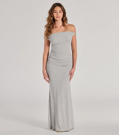 Casual Chic Ruched Ribbed Knit Maxi Dress