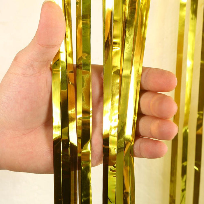 3.2 ft x 9.8 ft Metallic Tinsel Foil Fringe Curtains for Party Photo Backdrop (1 pc)