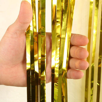 3.2 ft x 9.8 ft Metallic Tinsel Foil Fringe Curtains for Party Photo Backdrop (1 pc)
