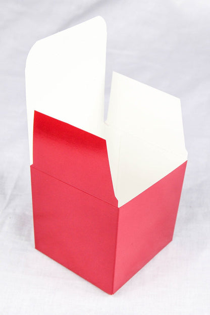 12 pcs, 4"x4"- Favor Box