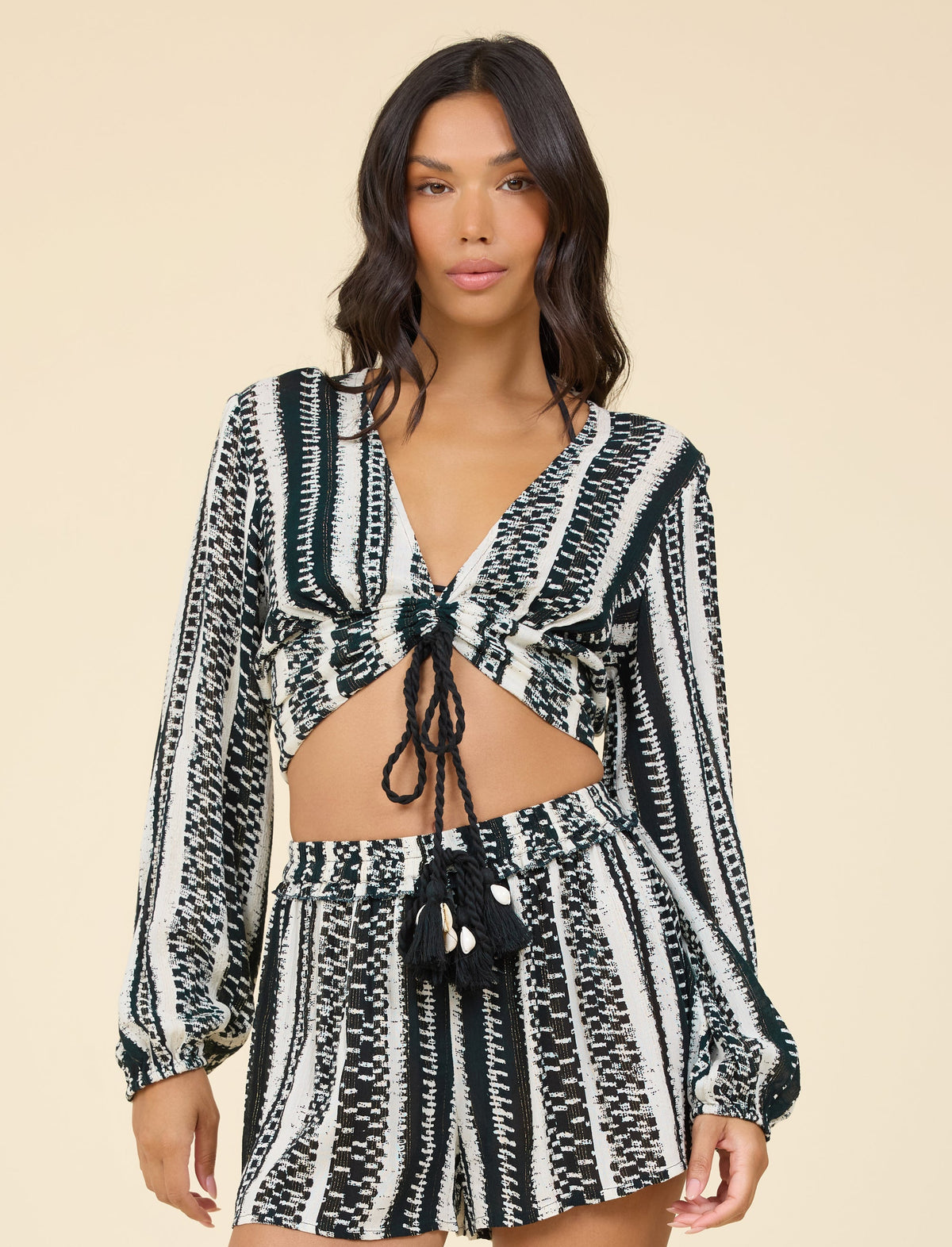 Geometric Stripe Long Sleve Top