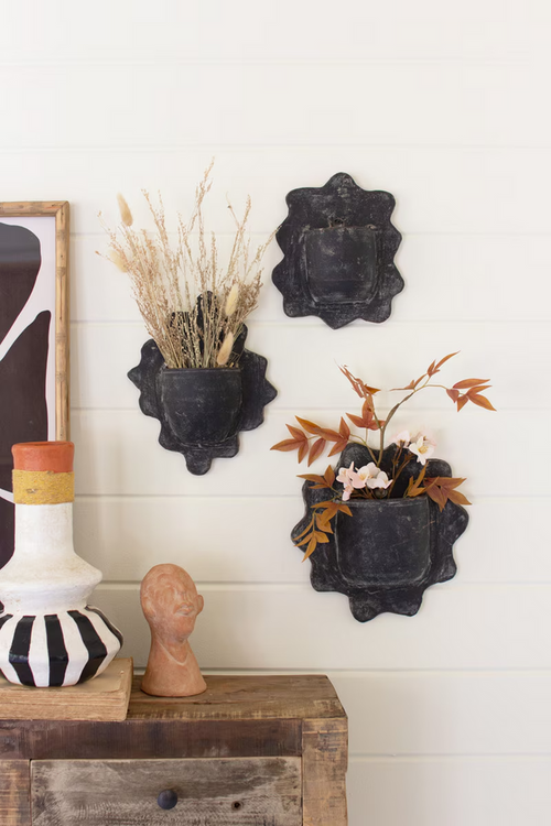 Black Wavy Clay Wall Planters Set/3