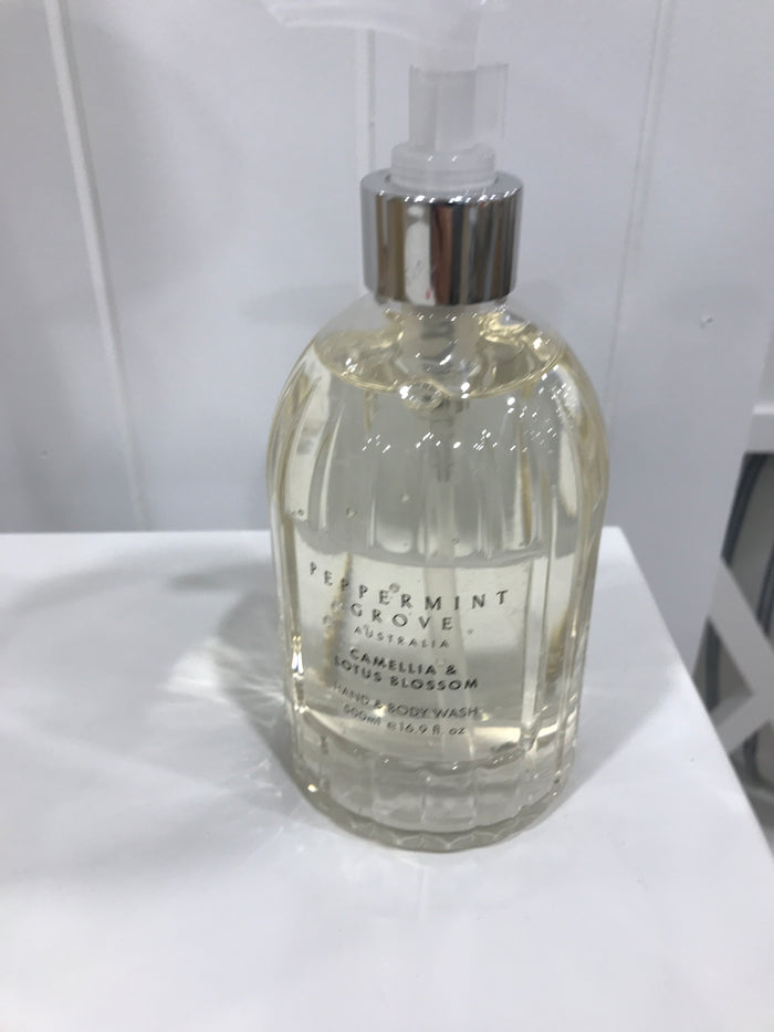 Camellia & Lotus Blossom Hand & Body Wash
