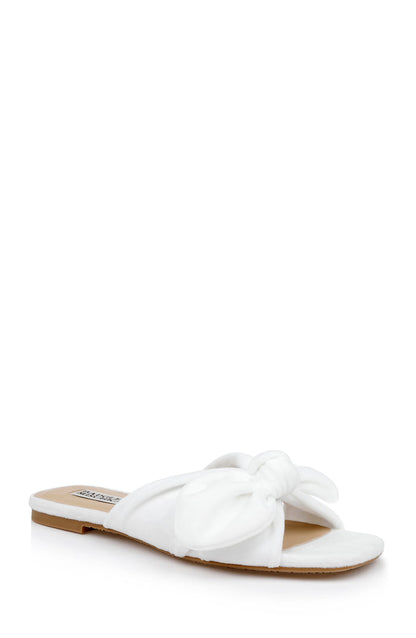 White / 11