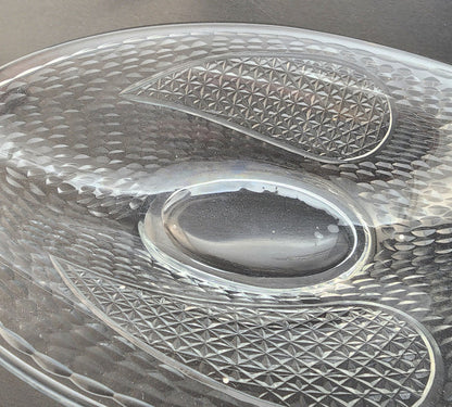 Hand cut glass swan