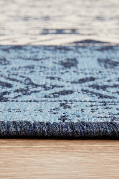 Outdoor White Blue Rug
